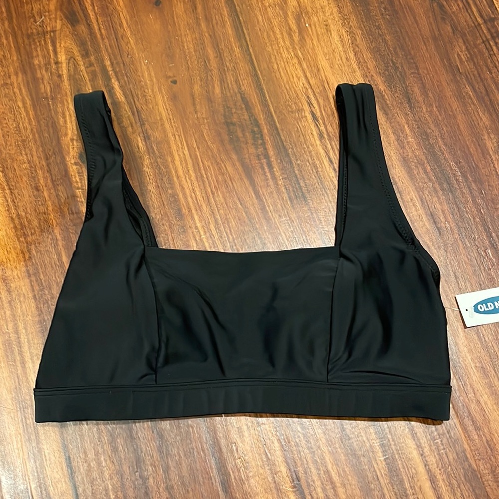Old Navy Bikini Top. Size M. Black